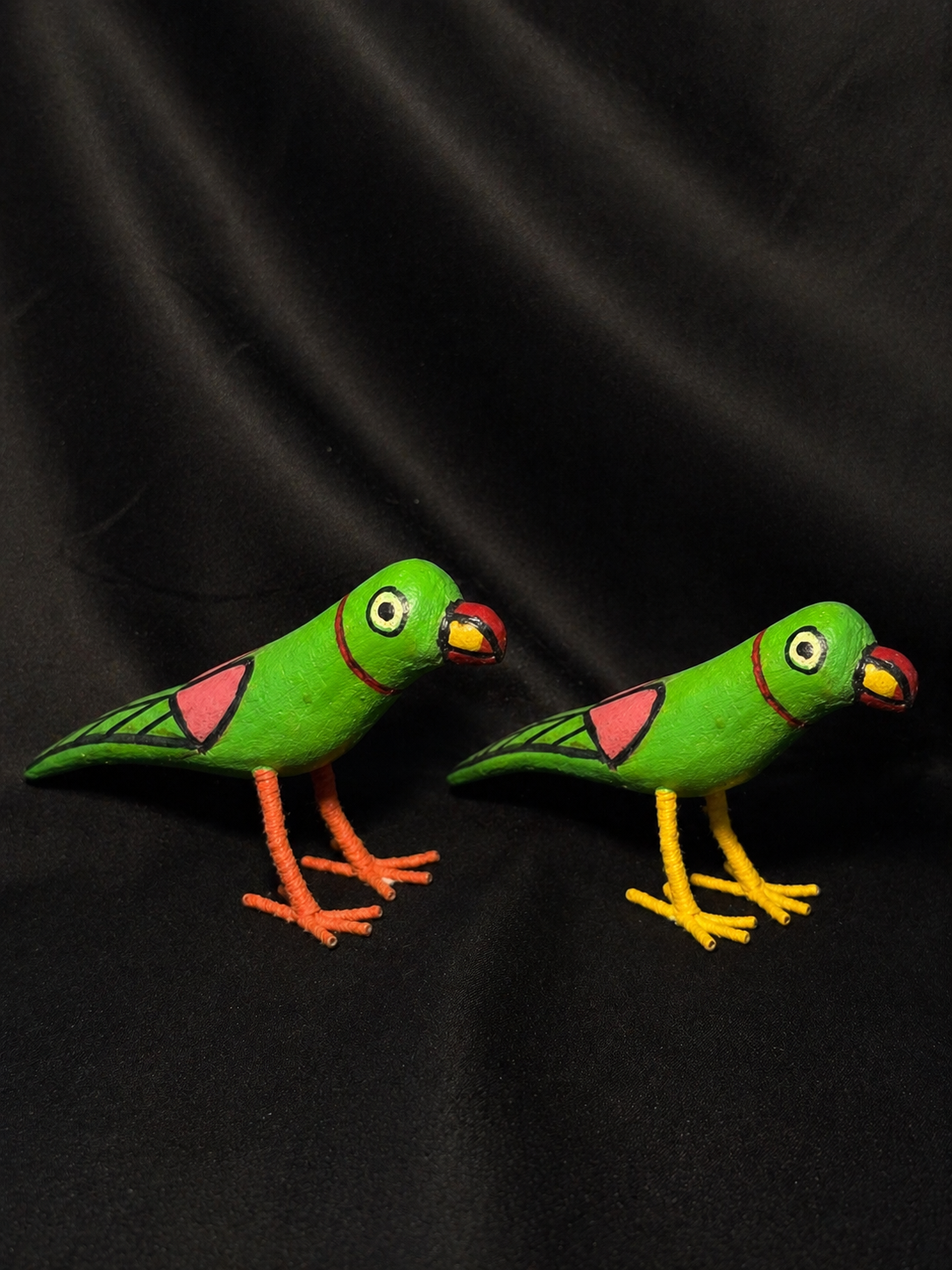 Twin Parrot Delight
