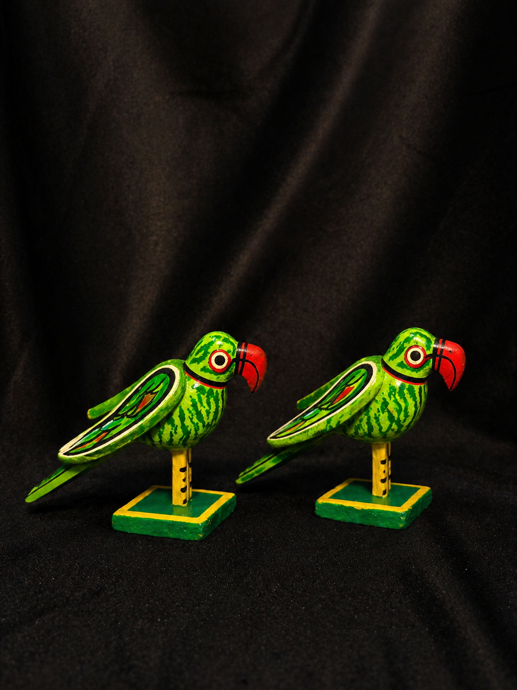 Prakriti Twin Parrots