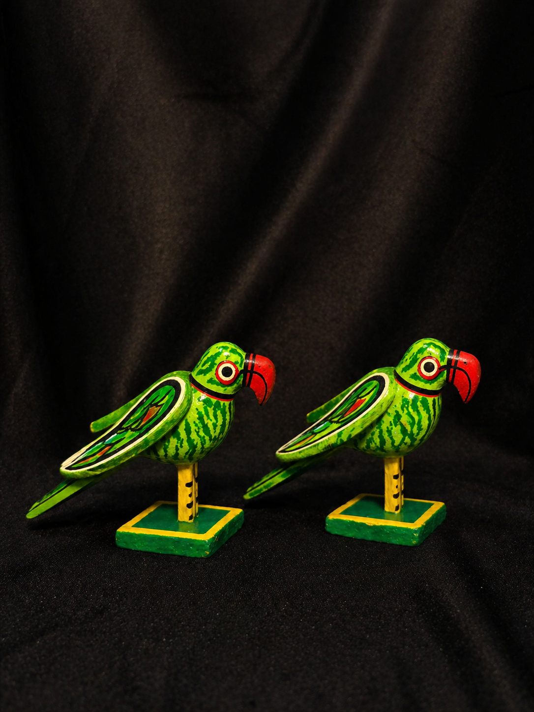 Prakriti Twin Parrots